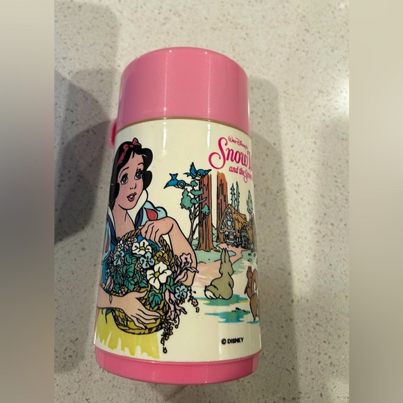 Vintage 80’s Disney Snow White Lnchbox by Aladdin Thermos Included - Picture 2 of 3